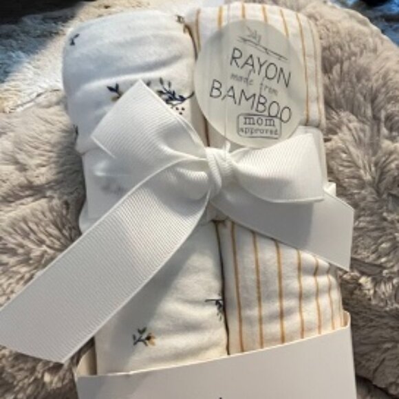 Milkberry Other - NWT Luxe + Willow 2Pack Multi use Muslin Swaddle Baby Blankets. MADE FROM BAMBOO